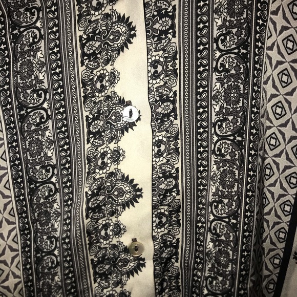 Zara Basic blouse - Picture 5 of 5